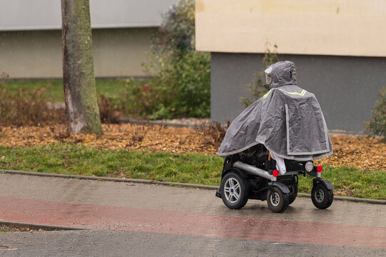 Can You Use An Electric Wheelchair In The Rain